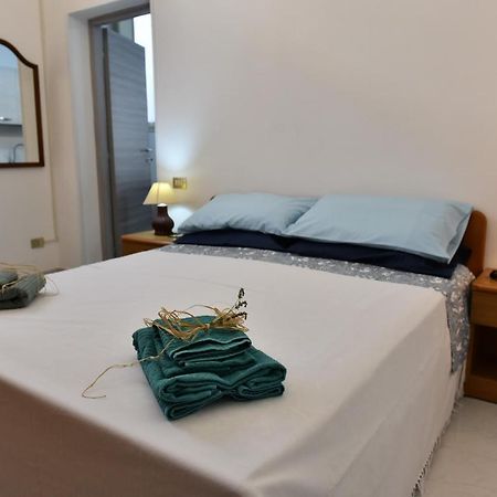 Casa Contini Rosa Apartment Noto Bagian luar foto
